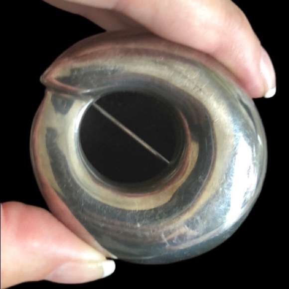 ♣️STERLING BROOCH♣️ - Picture 2 of 3